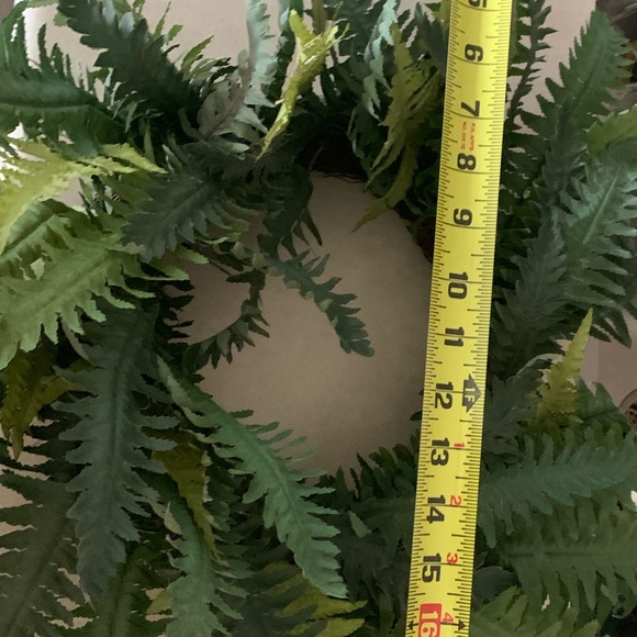 Leafy wreath - Picture 7 of 8